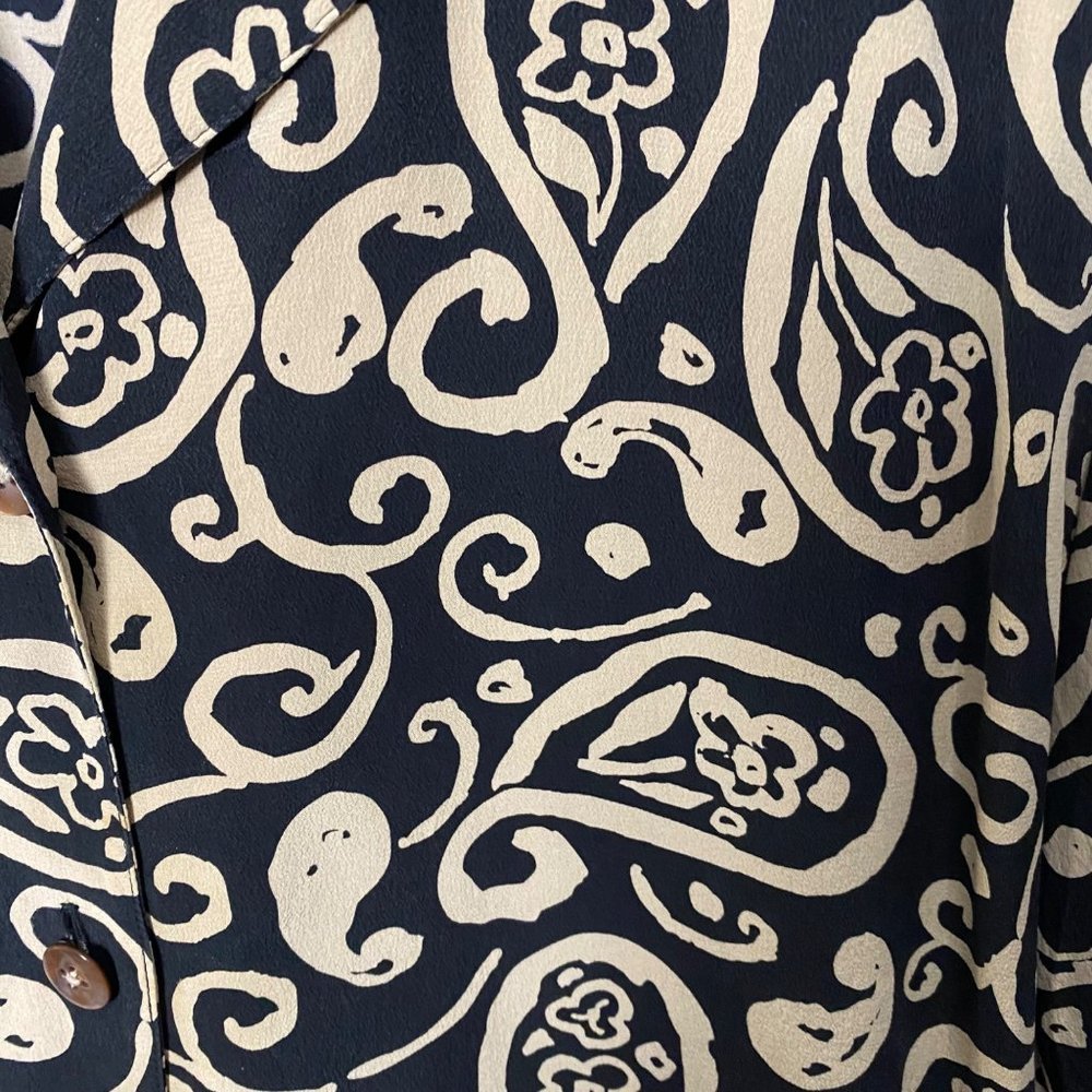 Vintage Ann May Women Size Medium 100% Silk‎ Paisley Button Front Blouse - Picture 3 of 7